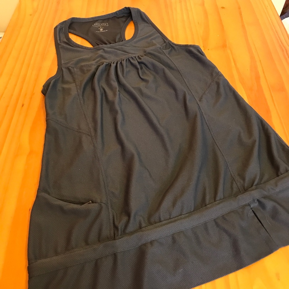 Athleta exercise tank